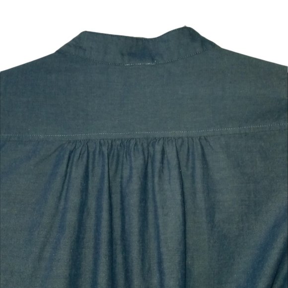 Chambray top shirt blouse Size Small Ties Roll Sleeves Buttons PaulnKC - Picture 4 of 7